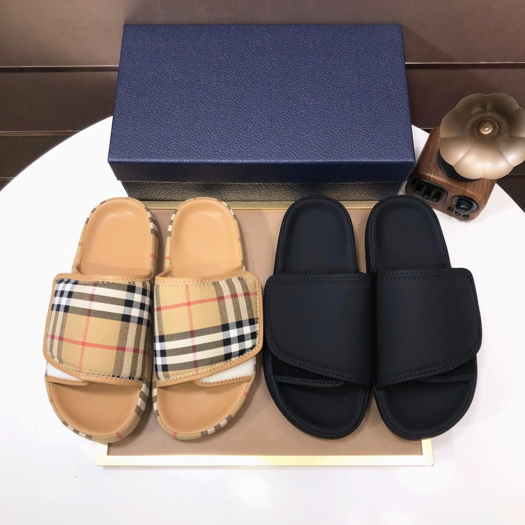 Burberry Slippers